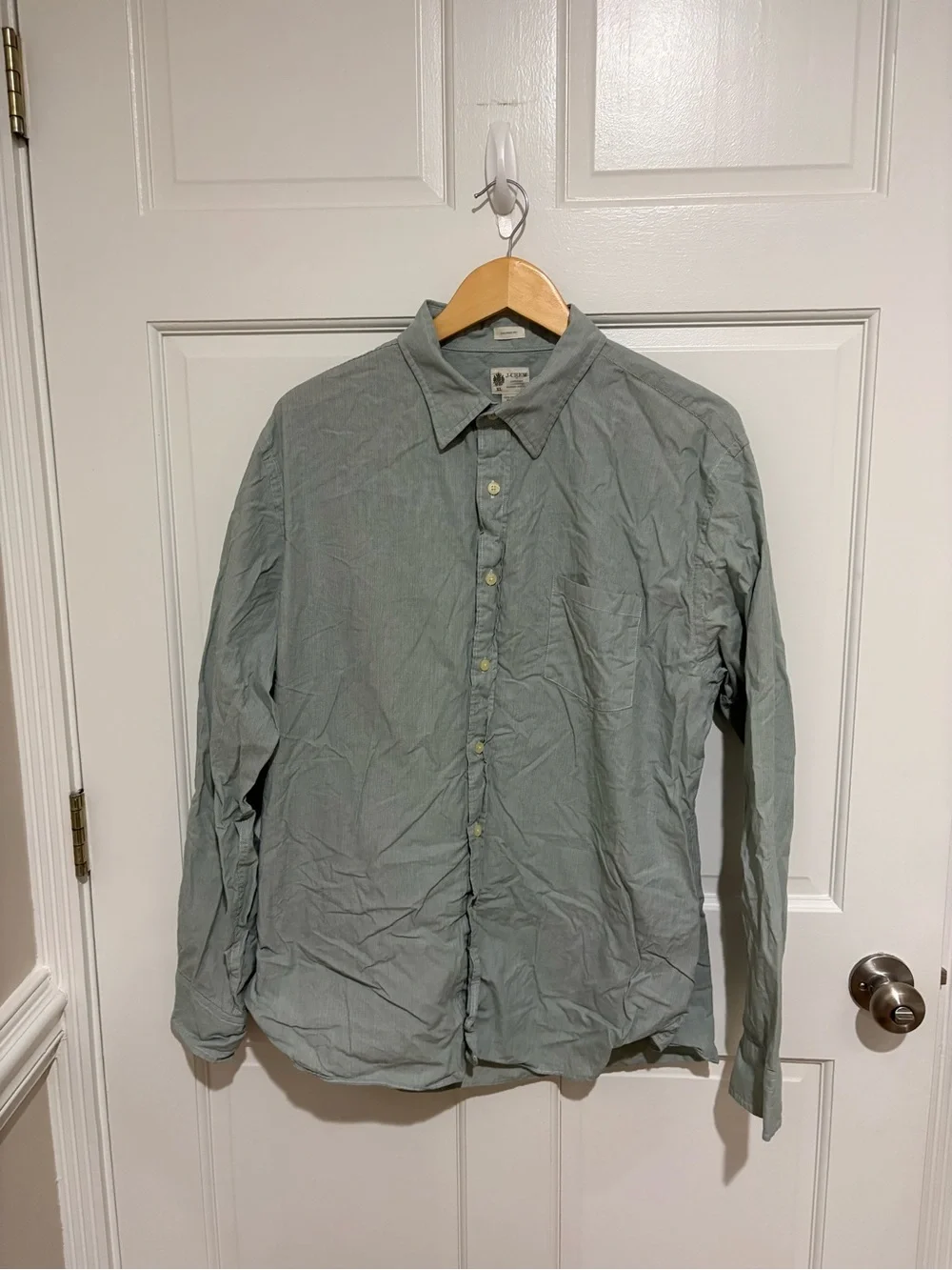 J. Crew Men's Light Sage Green Button-Down Shirt